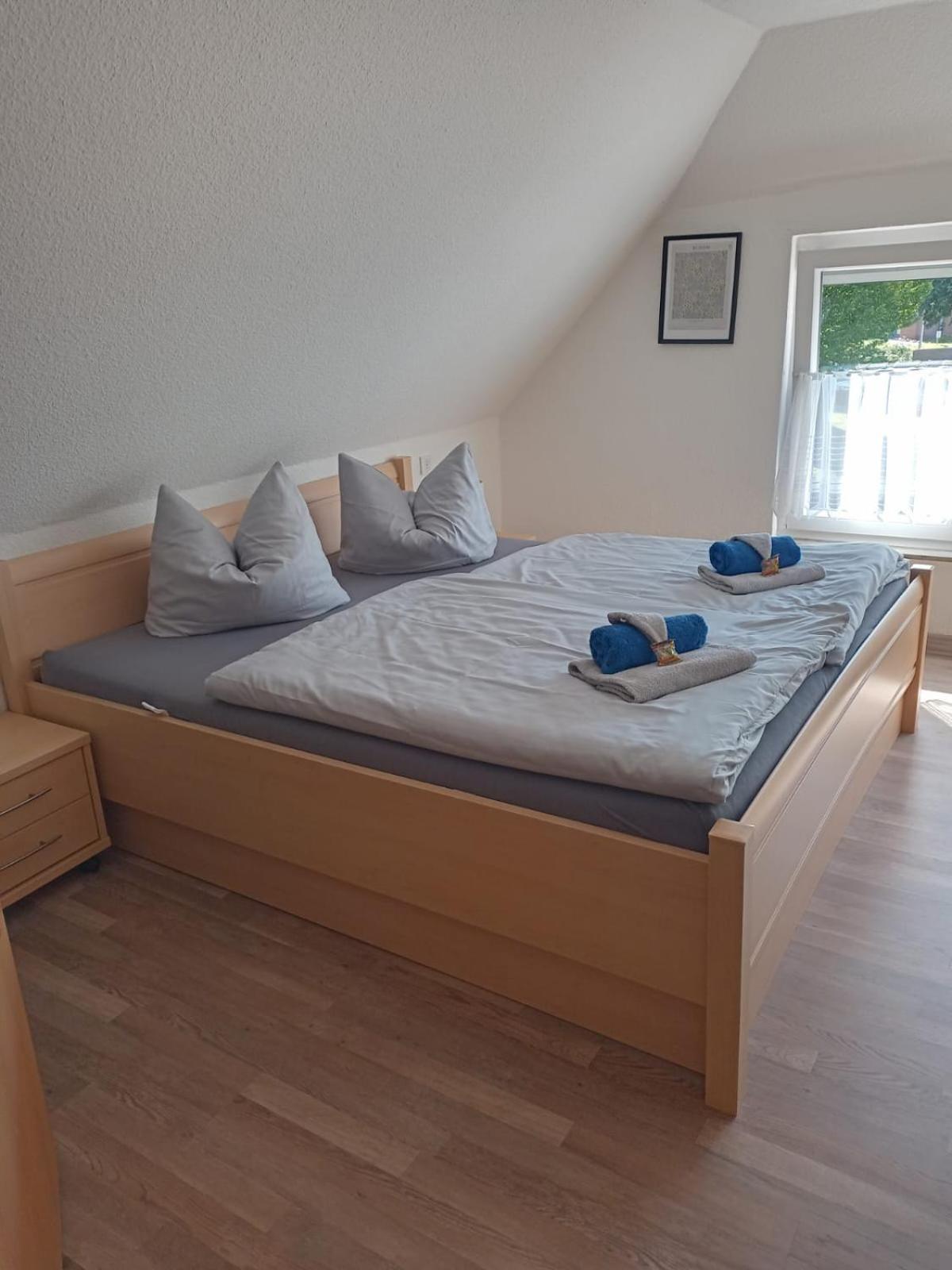Zentrale Doppelbettzimmer Nordenham Zewnętrze zdjęcie
